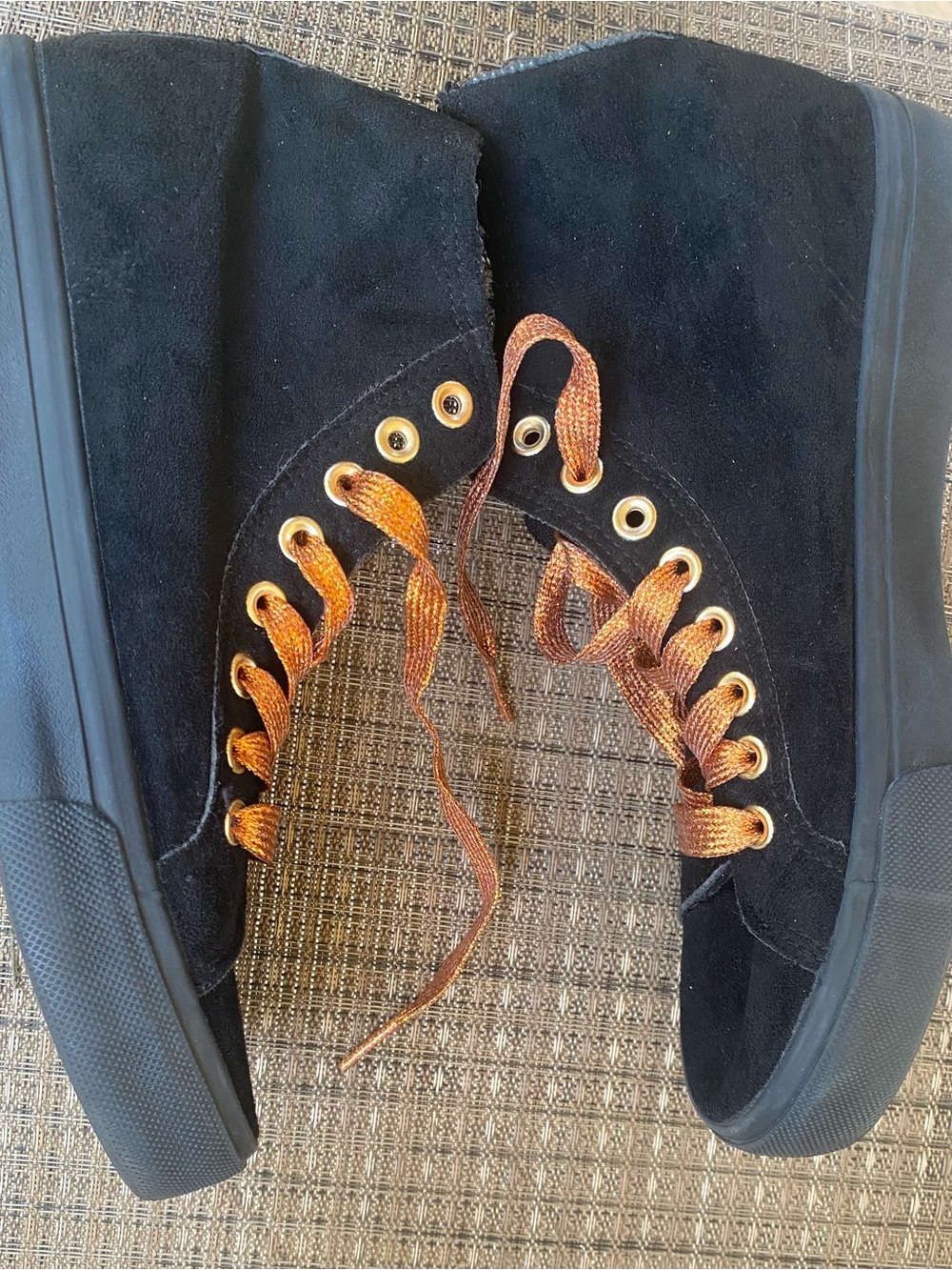 Women’s Black Suede Sneakers with Metallic Laces. Size 7